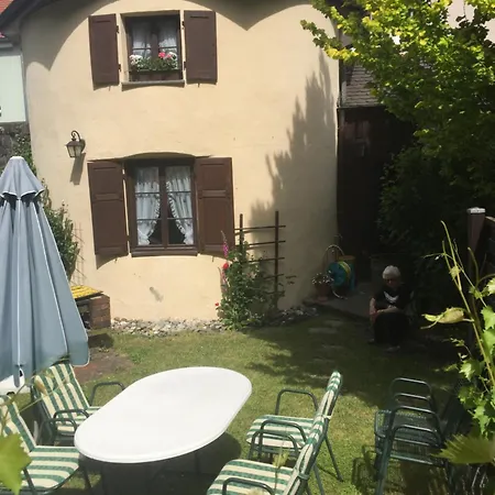 Turm An Der Mauer * Ellwangen